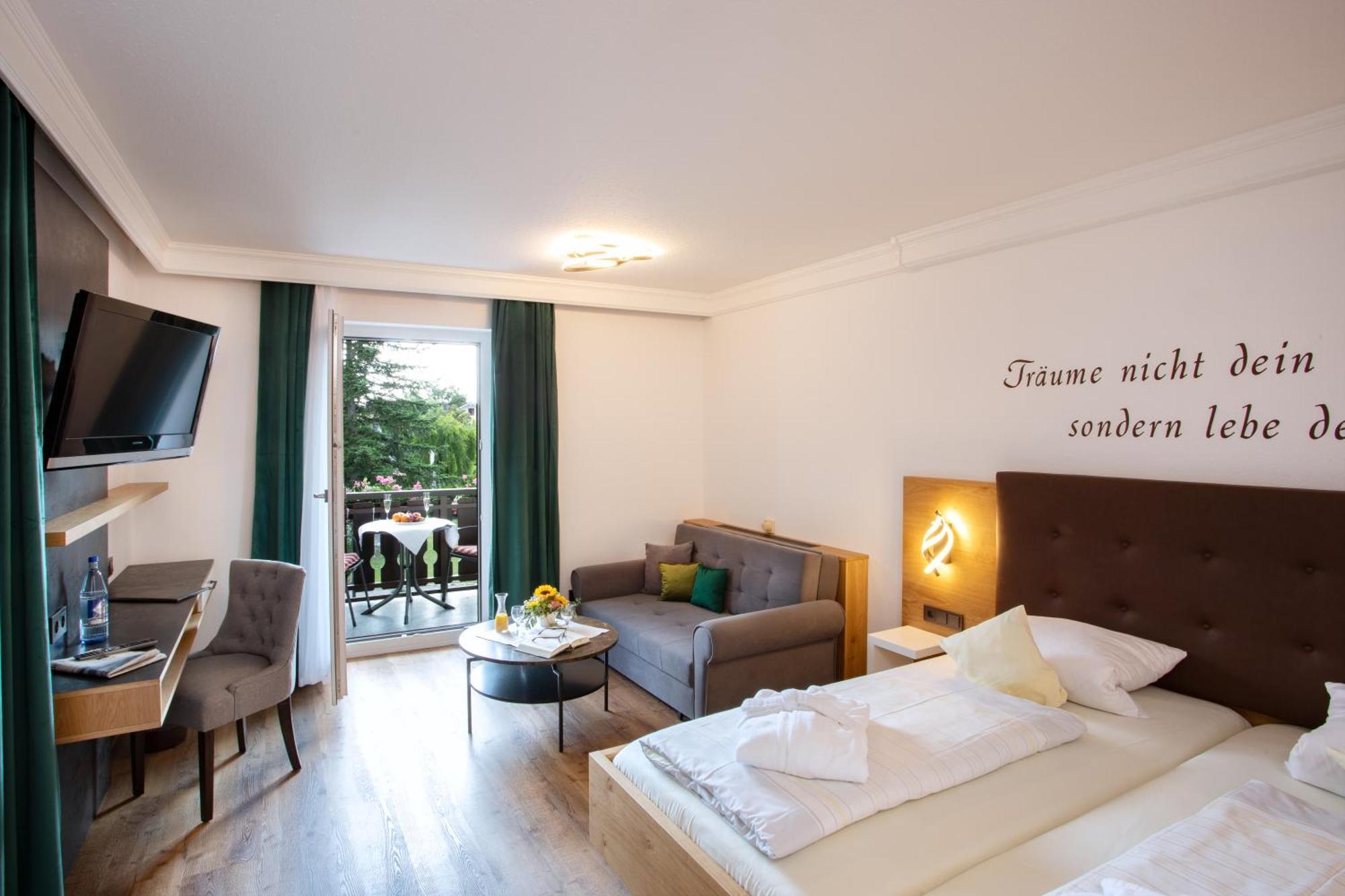 Graefliches Hotel Alte Post 巴特比恩巴赫 外观 照片